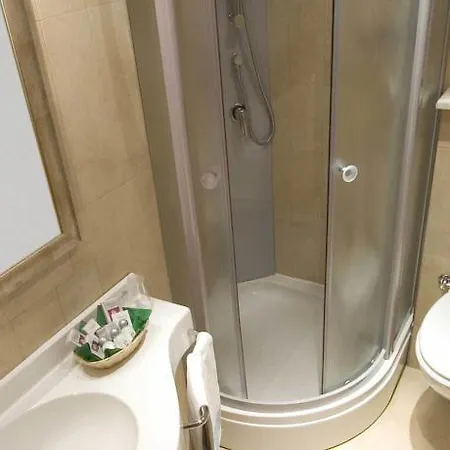 酒店 卡佳酒店 4*