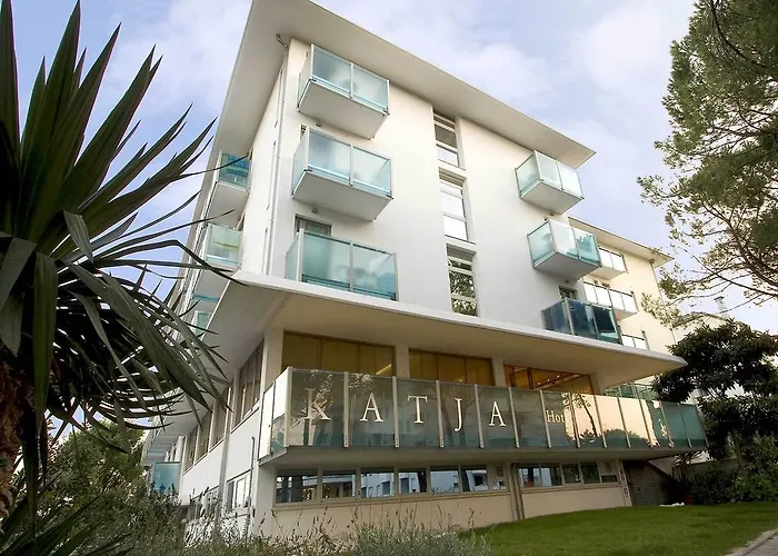 Katja 4*